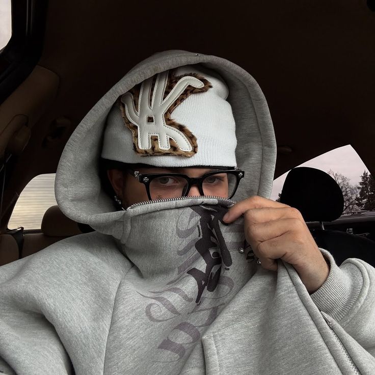 The Harlow - Black Silver